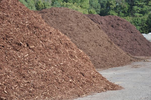 Brown Mulch Delivery in San Luis Obispo